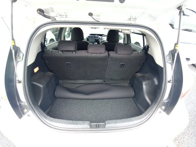 TOYOTA AQUA 2020 SILVER S Style Black