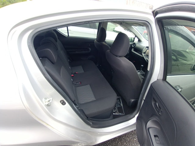 TOYOTA AQUA 2020 SILVER S Style Black