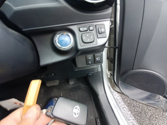 TOYOTA AQUA 2020 SILVER S Style Black