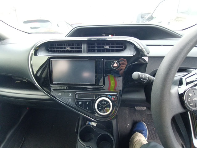 TOYOTA AQUA 2020 SILVER S Style Black