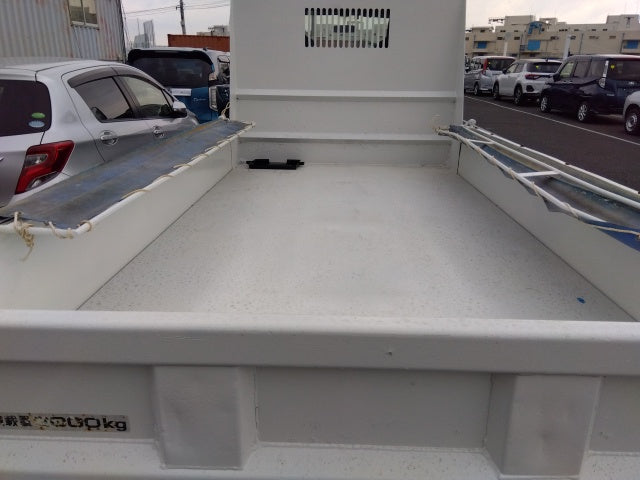 ISUZU ELF- DUMP Truck-2010