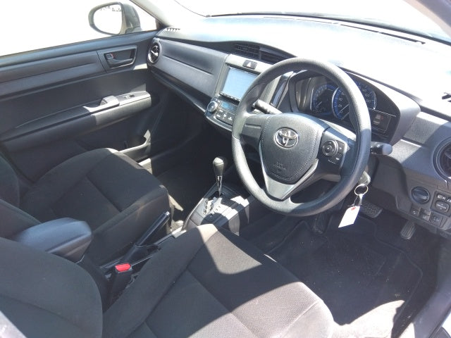 TOYOTA COROLLA AXIO HYBRID 2019 X