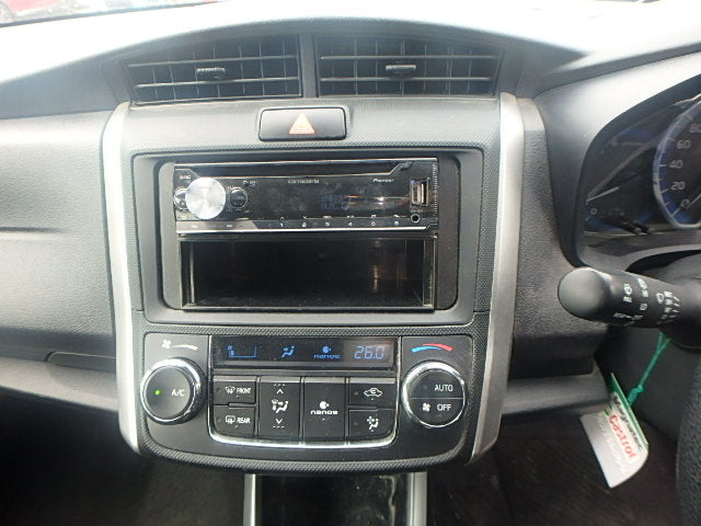 TOYOTA COROLLA FIELDER HYBRID 2019 X