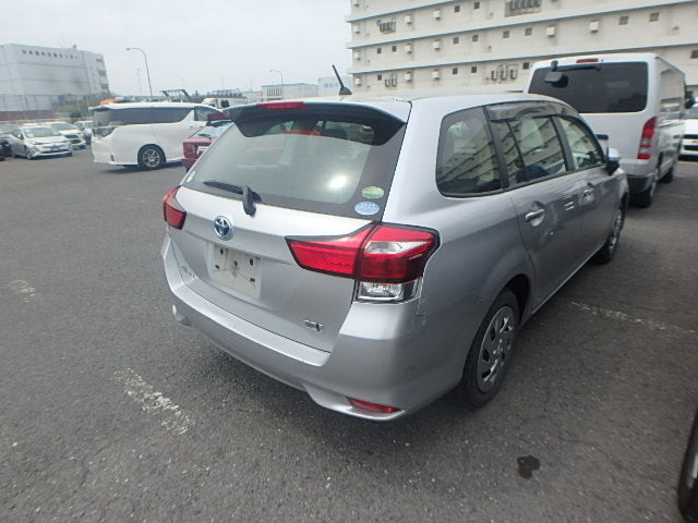 TOYOTA COROLLA FIELDER HYBRID 2019 X