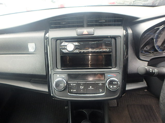 TOYOTA COROLLA AXIO HYBRID 2019