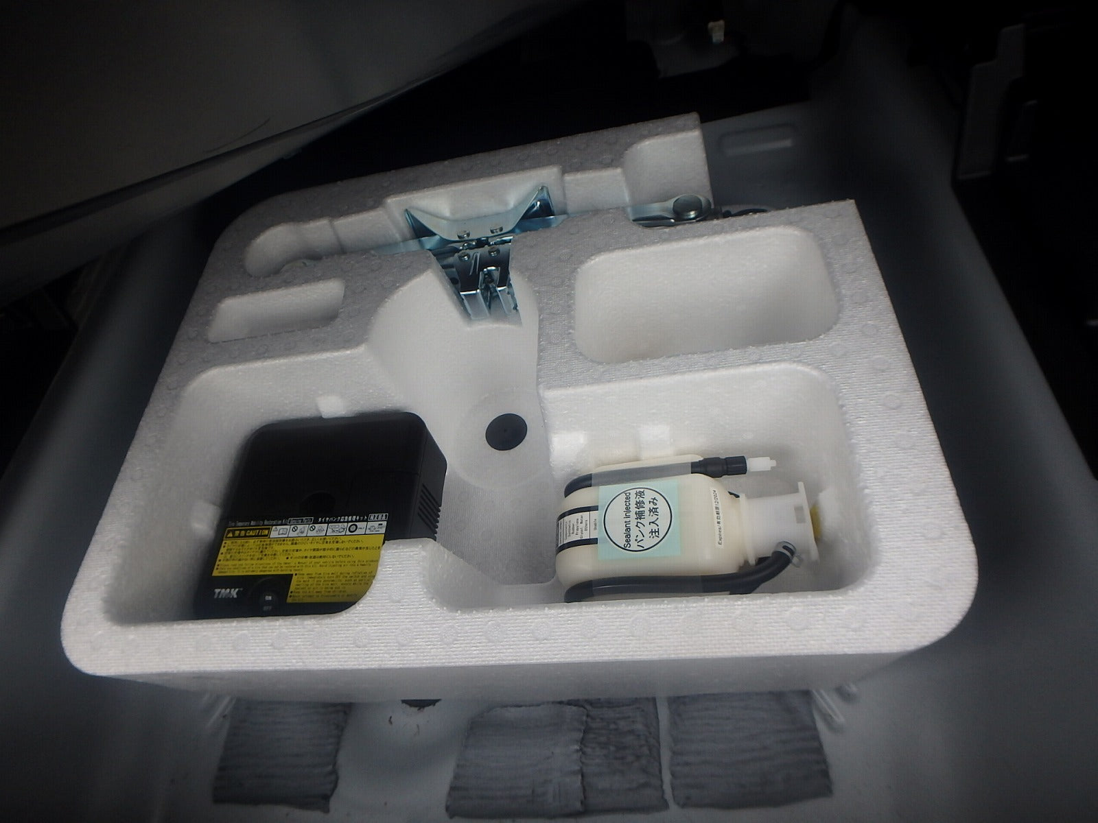 TOYOTA COROLLA FIELDER-2WD-2019