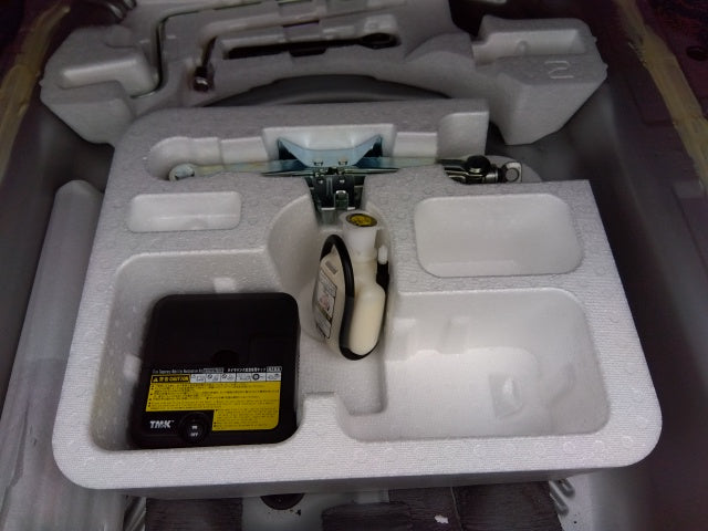 TOYOTA COROLLA AXIO-HYBRID-2019