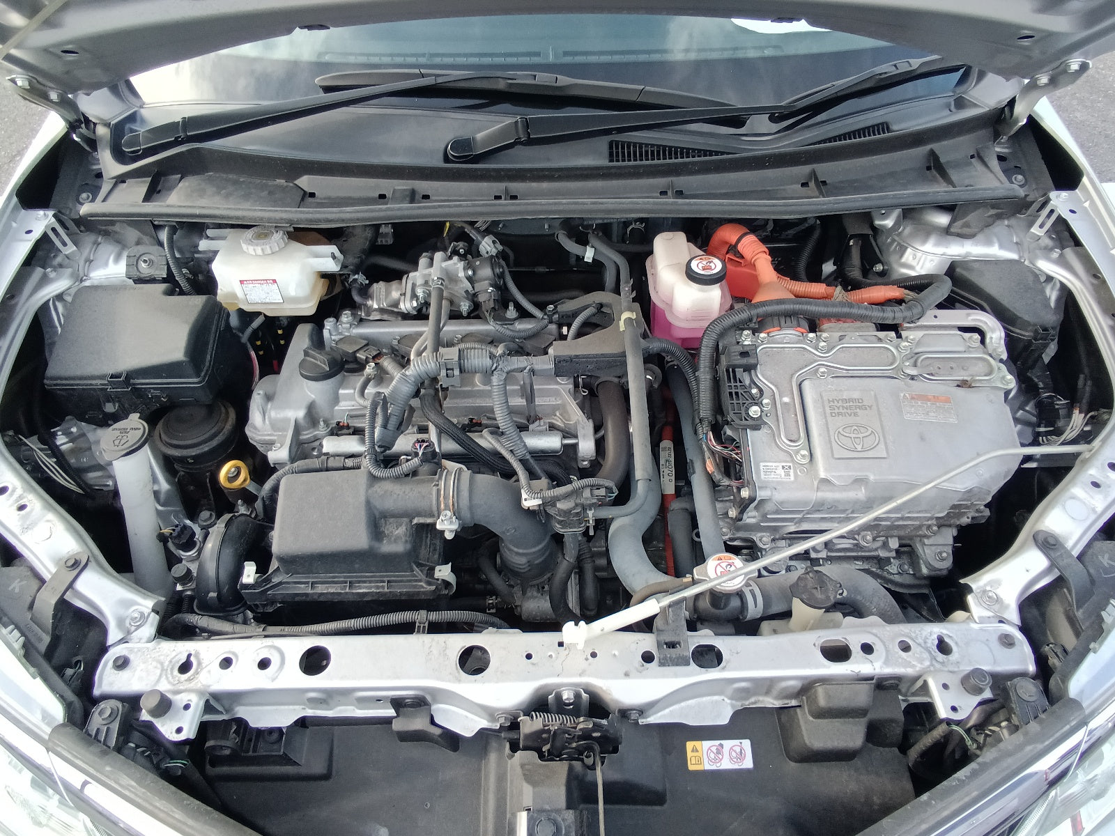 TOYOTA COROLLA AXIO-HYBRID EX-2020-SILVER