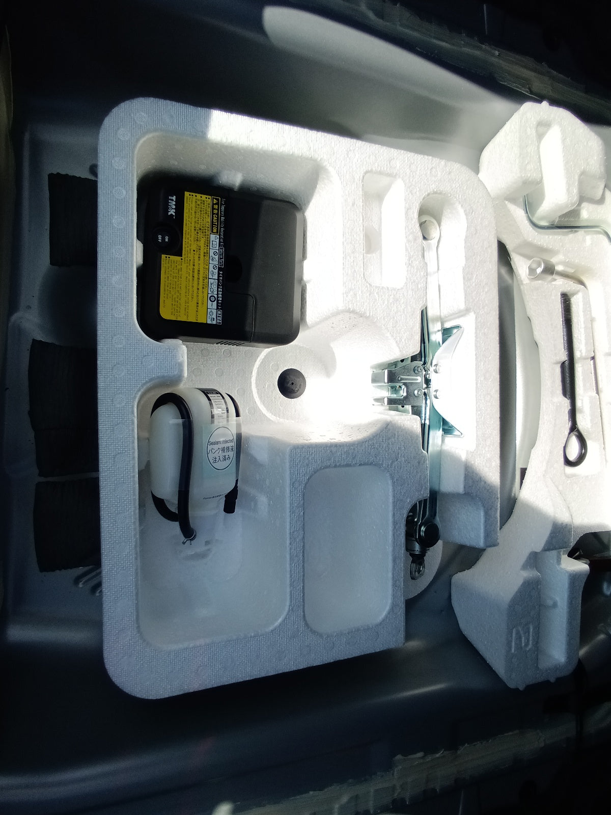 TOYOTA COROLLA AXIO-HYBRID EX-2020-SILVER