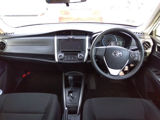 TOYOTA COROLLA FIELDER-HYBRID EX-2020 WHITE