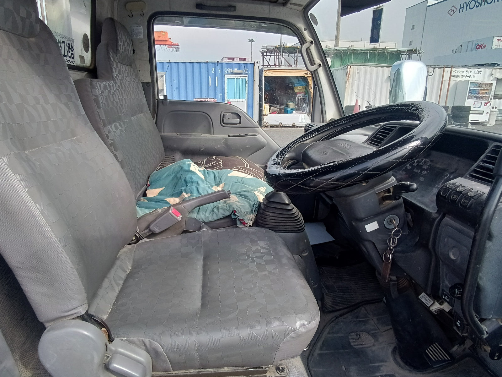 ISUZU ELF 2005- WHITE