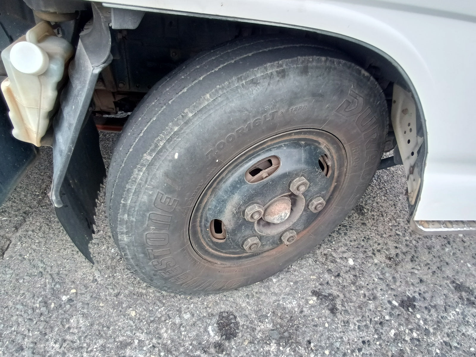 ISUZU ELF-Truck-2004