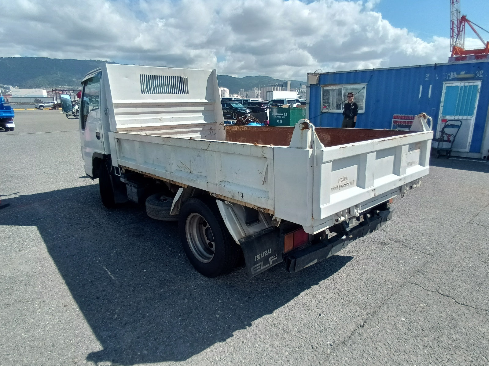 ISUZU ELF 2007 white