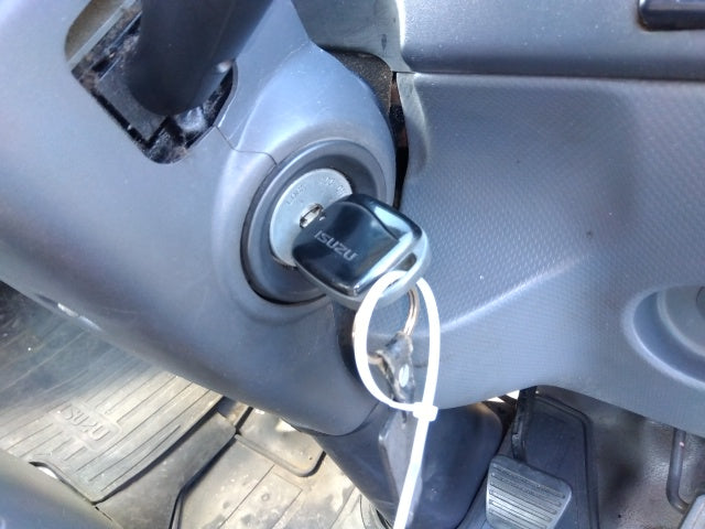 ISUZU ELF-FLAT BODY-2011