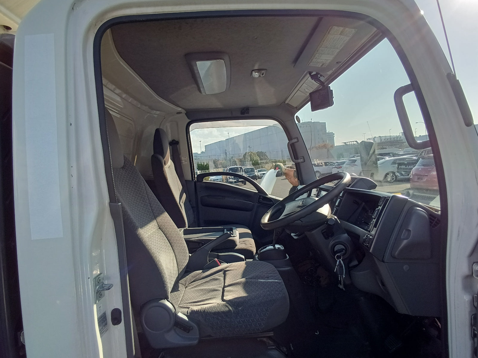 ISUZU ELF-WIDE. LONG -2020