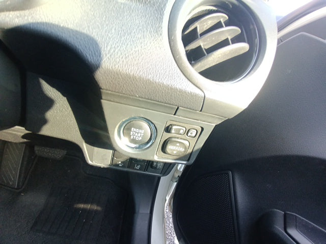 TOYOTA COROLLA AXIO- EX-2020-WHITE EX