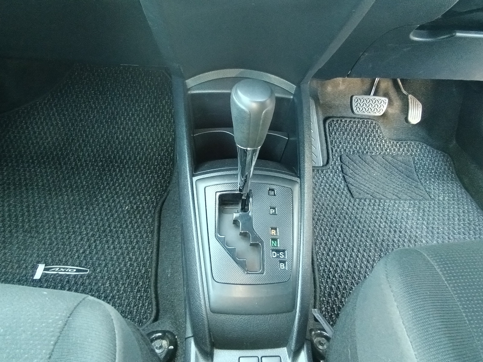 TOYOTA COROLLA AXIO-EX . -2021 BLACK