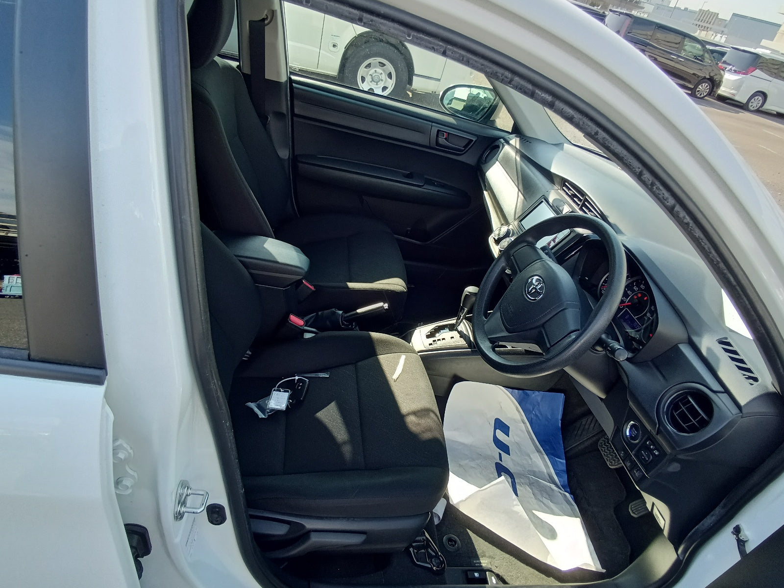 TOYOTA COROLLA AXIO-EX -2021 WHITE