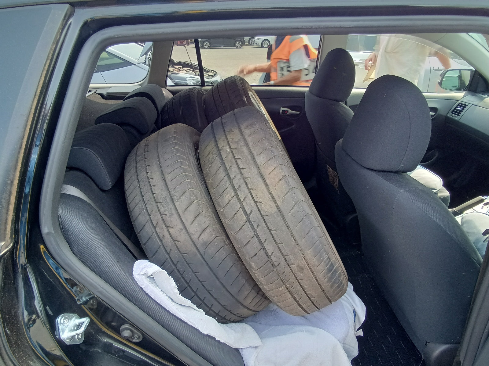 TOYOTA COROLLA FIELDER-1.5X G EDITION