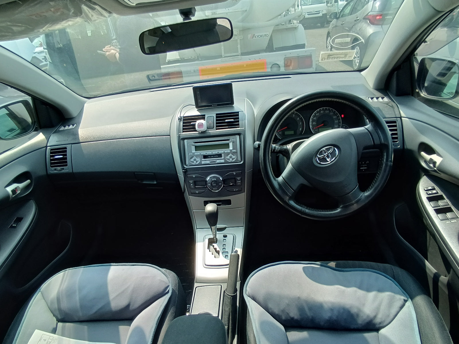 TOYOTA COROLLA FIELDER-1.5X G EDITION