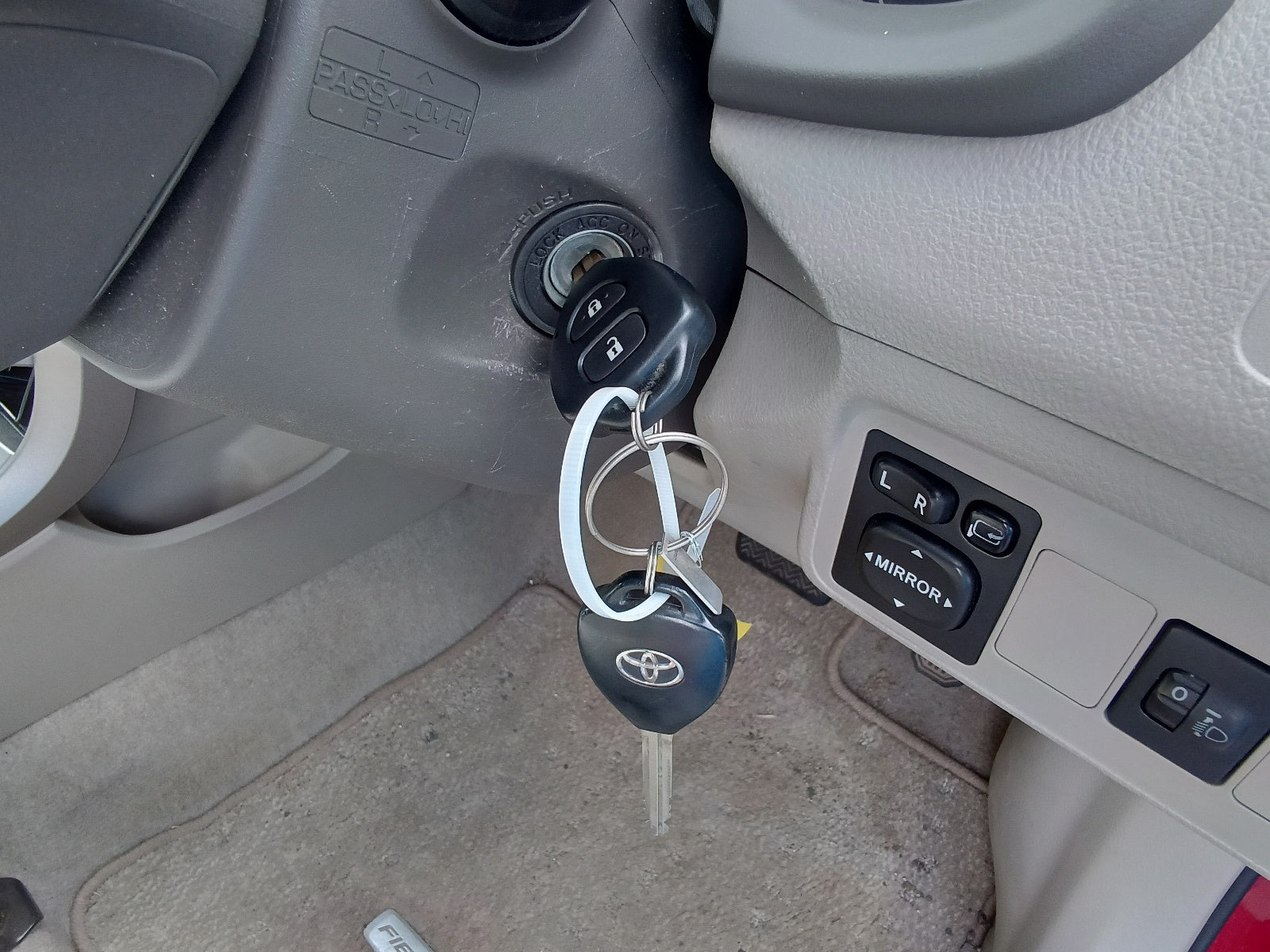 TOYOTA COROLLA FIELDER 2007 red