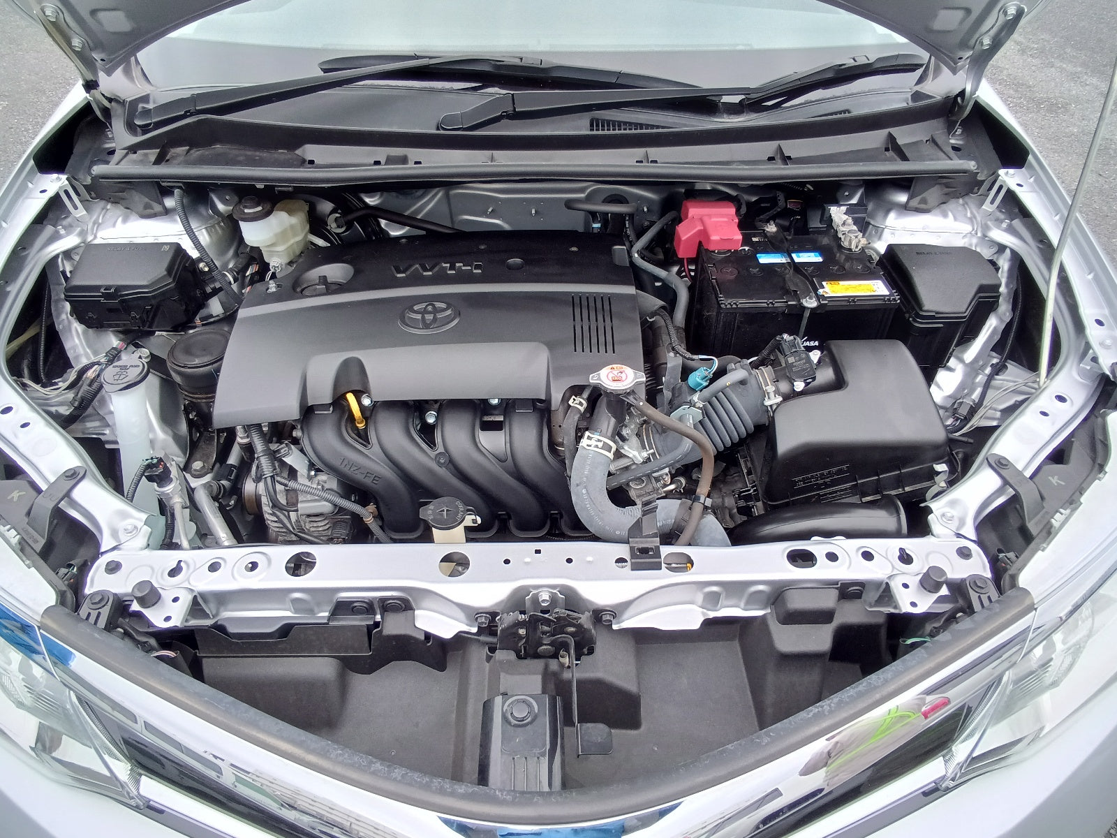 TOYOTA COROLLA AXIO- EX-2020-SILVER