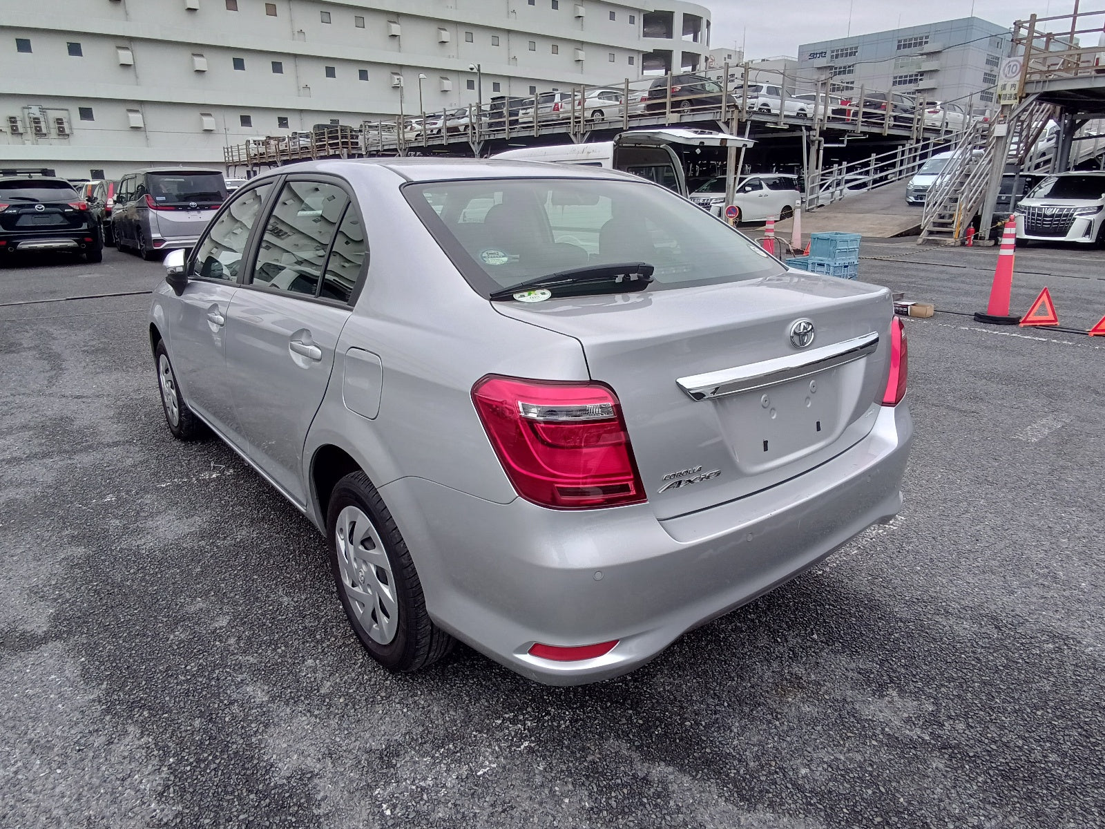 TOYOTA COROLLA AXIO- EX-2020-SILVER