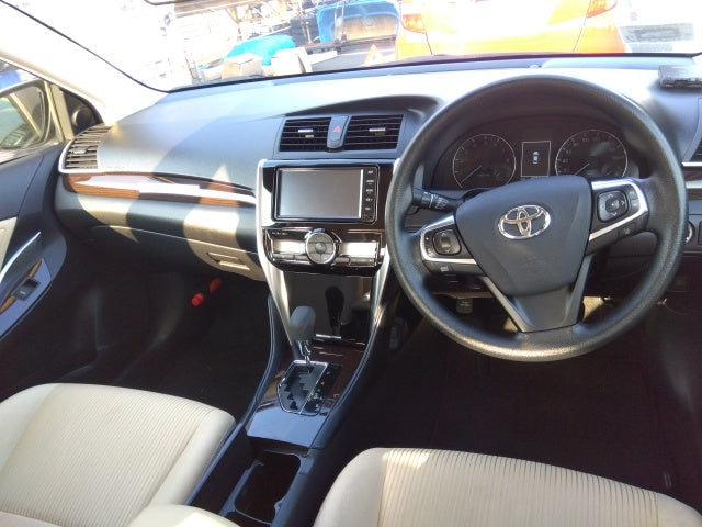 TOYOTA PREMIO-1.5F L PKG-2019