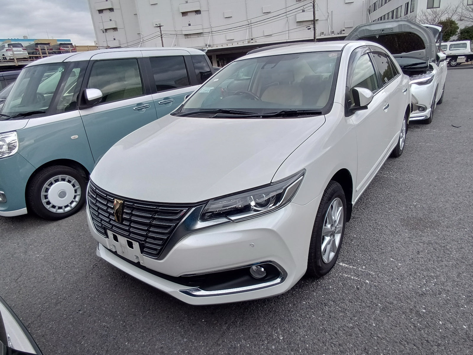 TOYOTA PREMIO-1.5F EX PACK-2021 WHITE