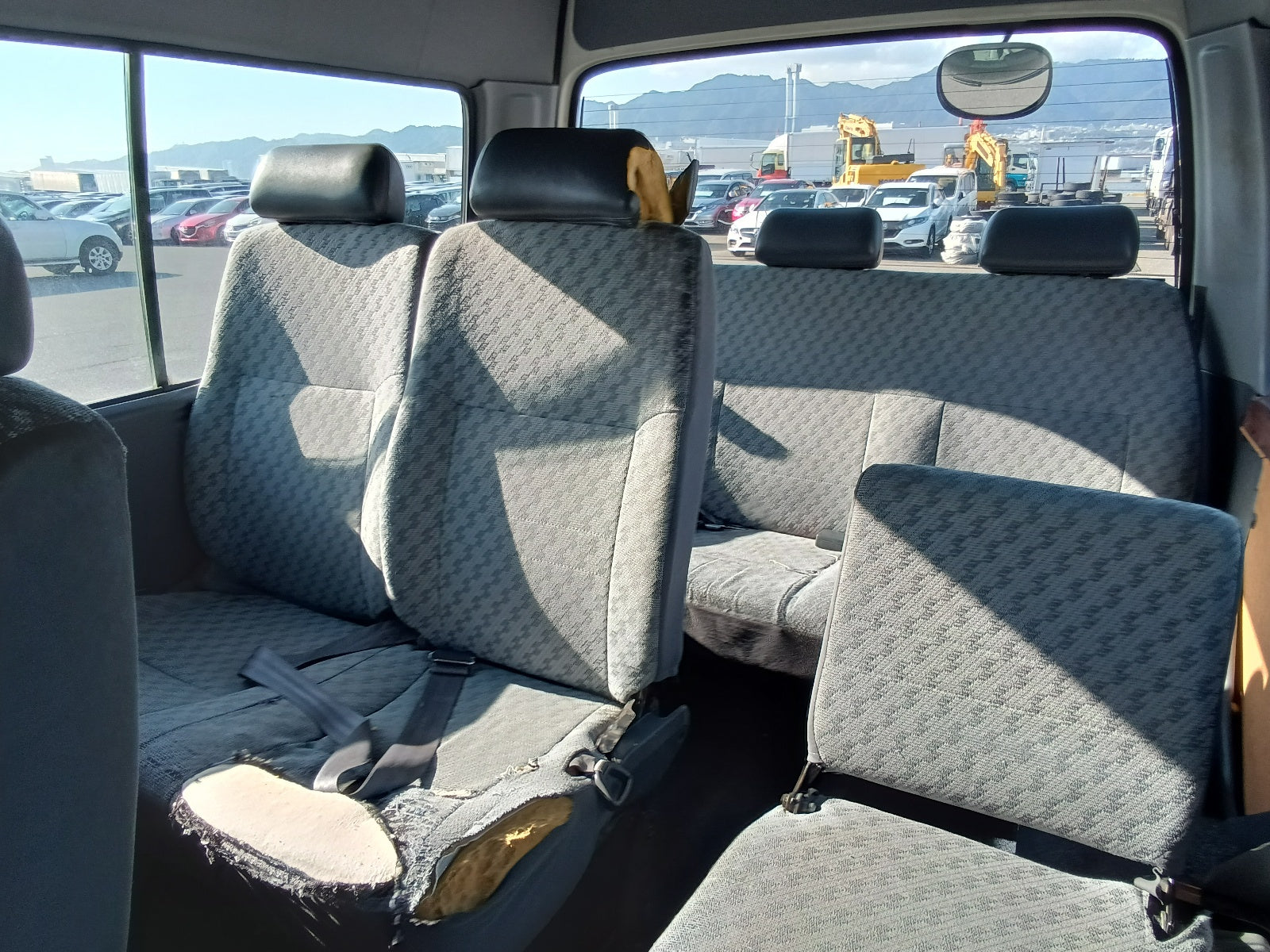 TOYOTA HIACE GL 2003