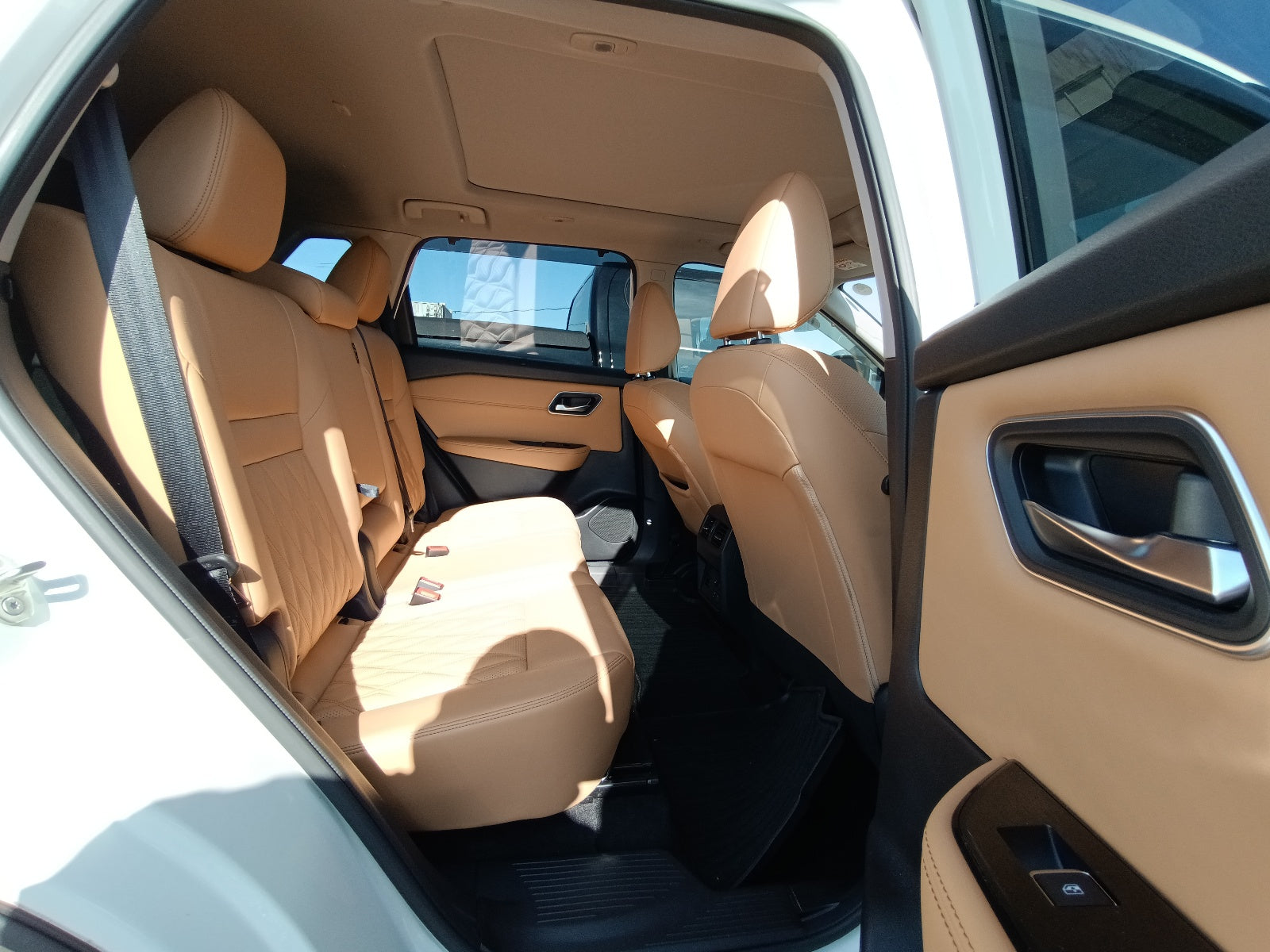 NISSAN X-TRAIL-G E 4ORCE AWD 4WD HYBRID-2023 PEARL