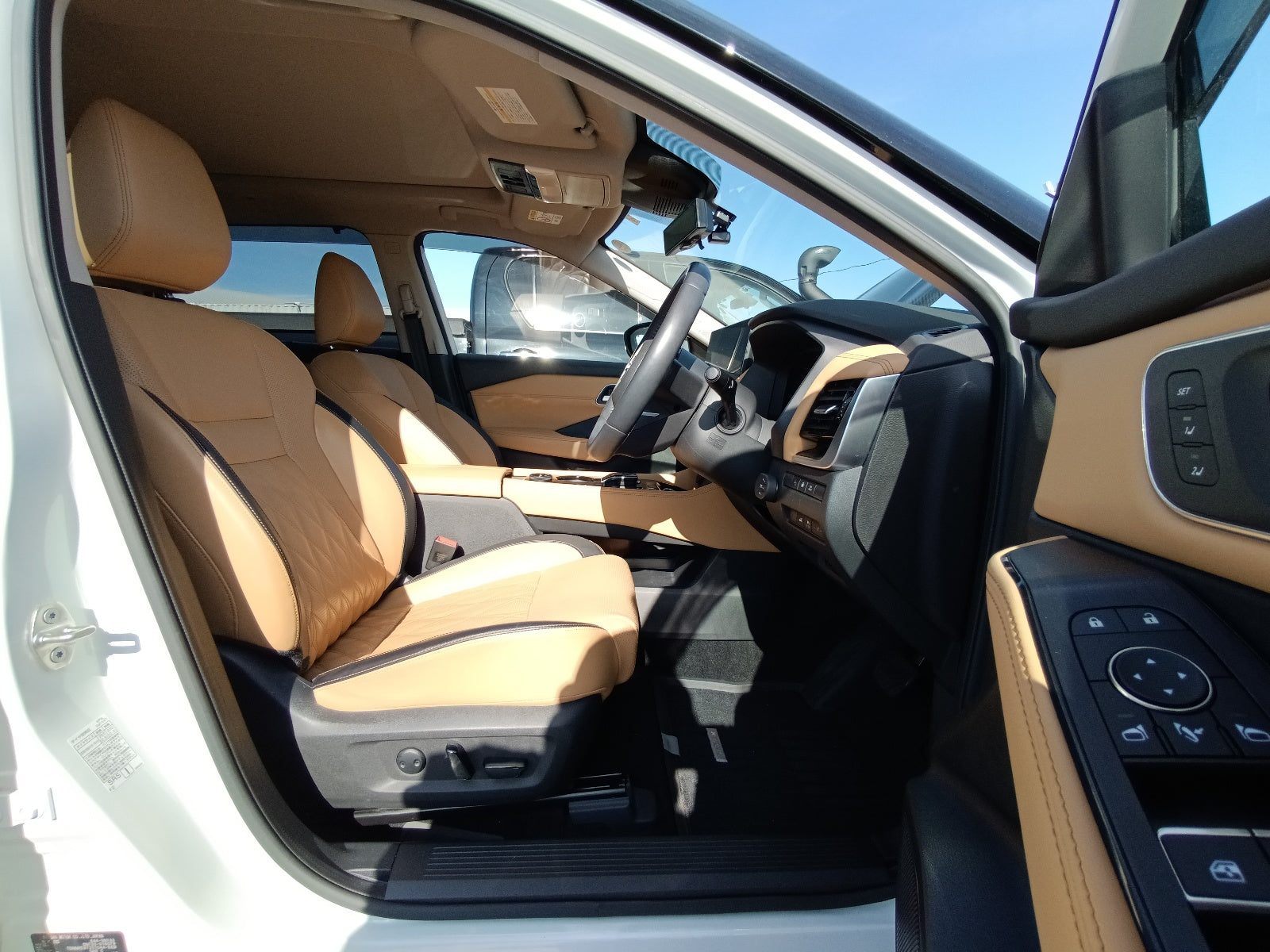 NISSAN X-TRAIL-G E 4ORCE AWD 4WD HYBRID-2023 PEARL