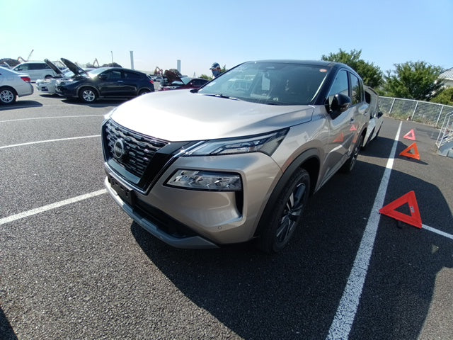 NISSAN X-TRAIL HYBRID-Xe-4ORCE-2025