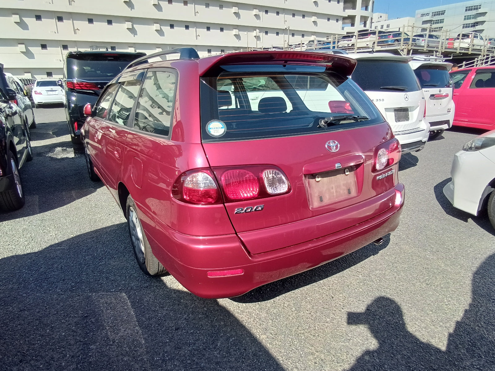 TOYOTA CALDINA VAN-2001 RED