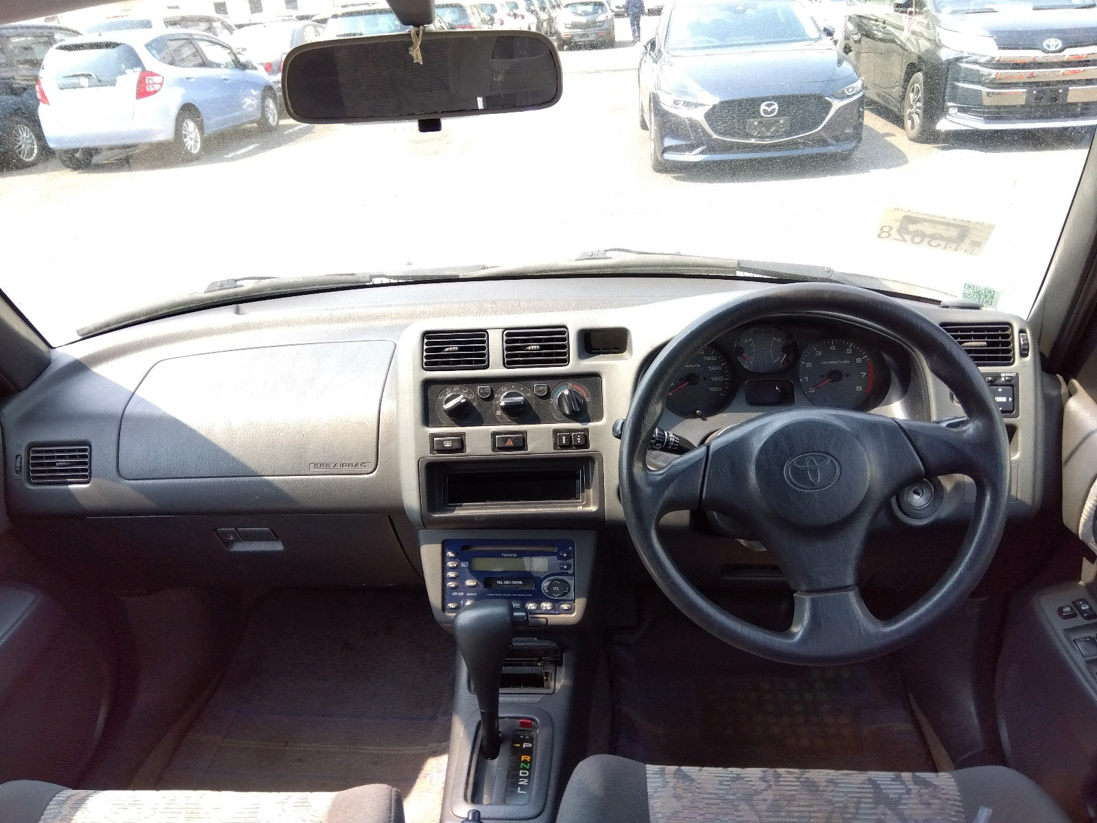 TOYOTA RAV4 - J-V - 2000