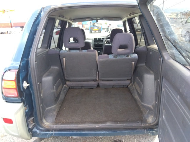 TOYOTA RAV4-L-V-2000