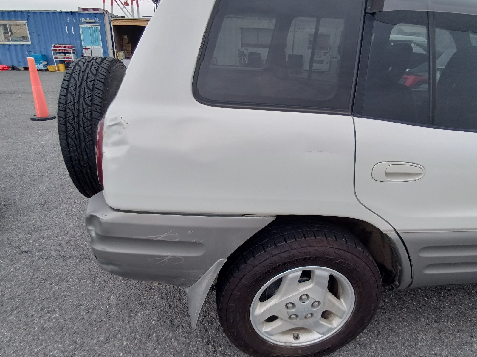 TOYOTA RAV4-J-2000 PEARL