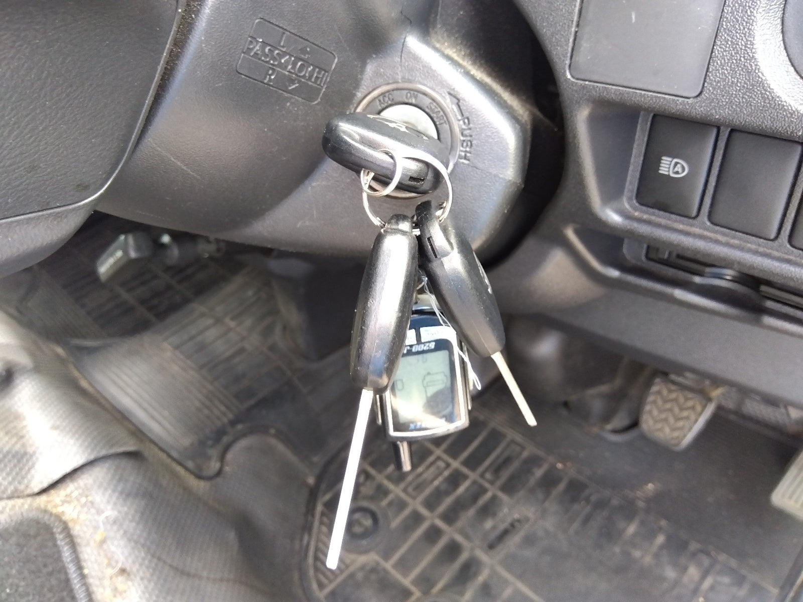 TOYOTA HIACE VAN-DX-2020