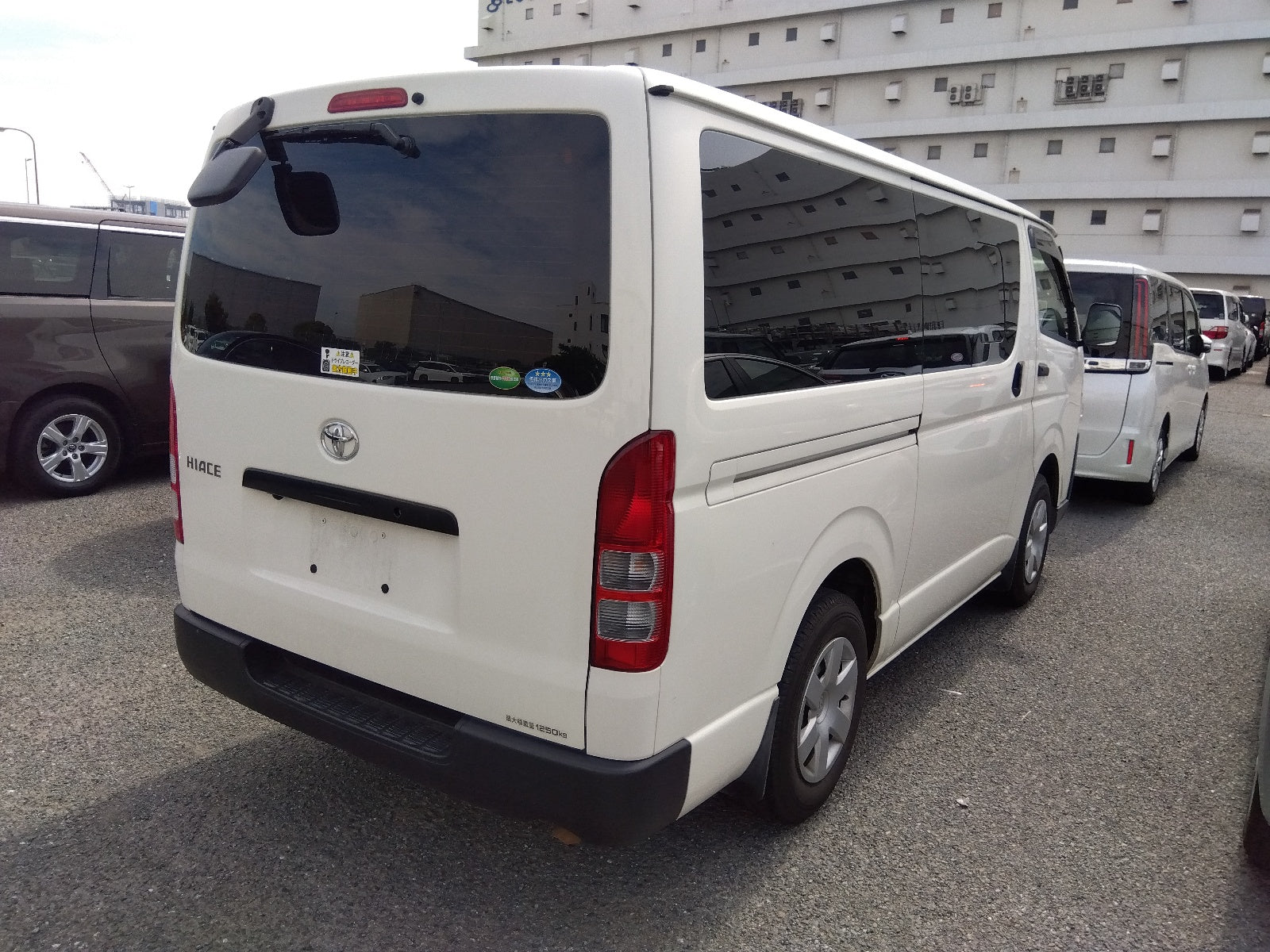 TOYOTA HIACE VAN-DX-2020