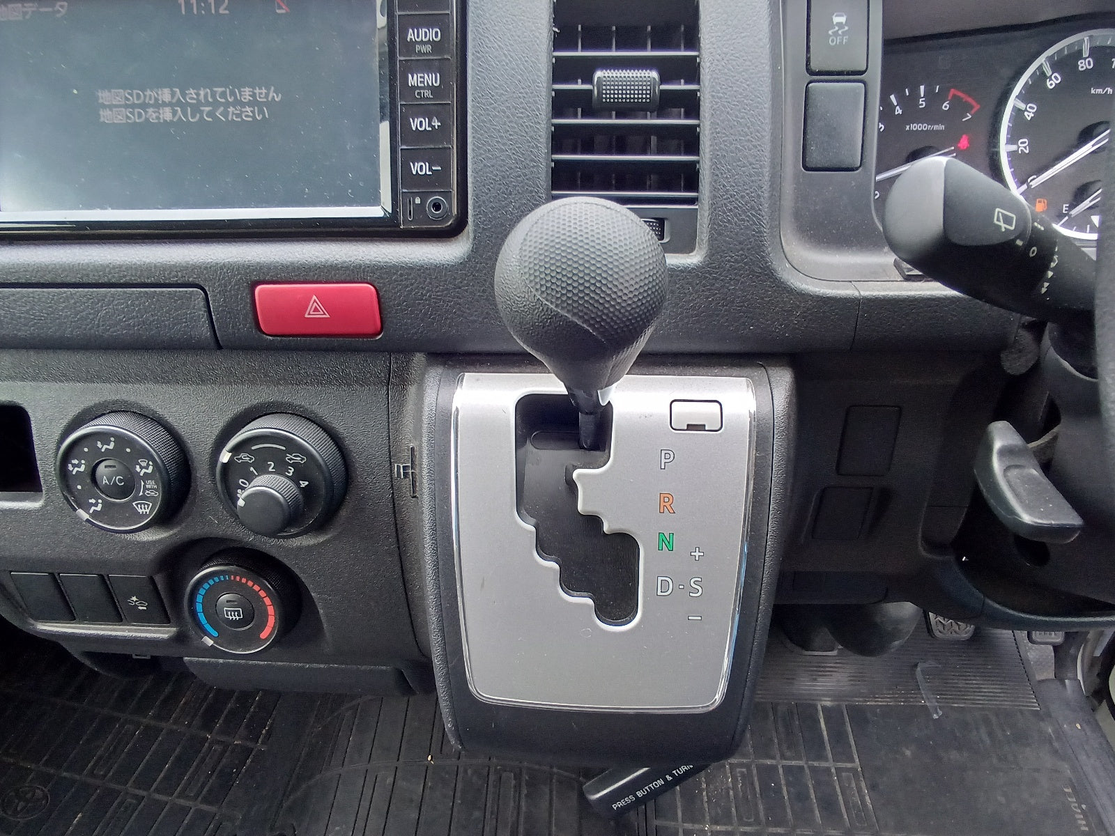 TOYOTA HIACE VAN- DX Package-2020