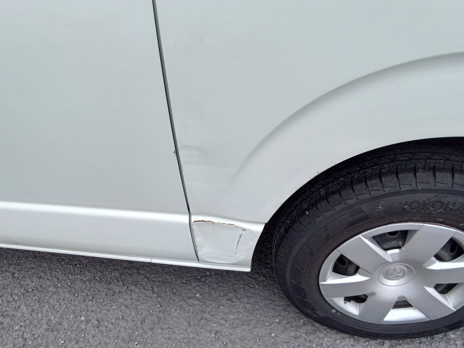 TOYOTA HIACE VAN- DX Package-2020