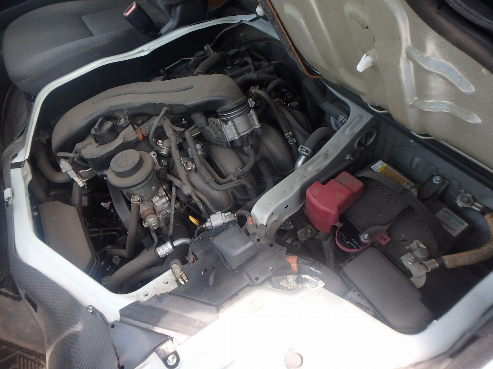 TOYOTA HIACE VAN-2019