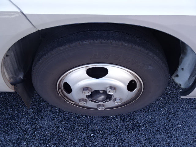 TOYOTA COROLLA COASTER 2005