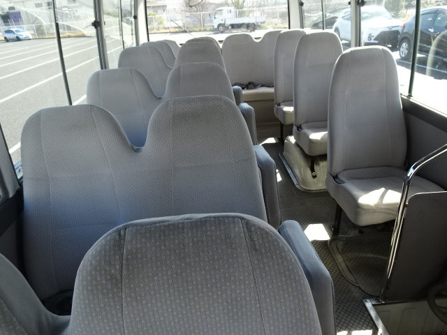 TOYOTA COROLLA COASTER 2005