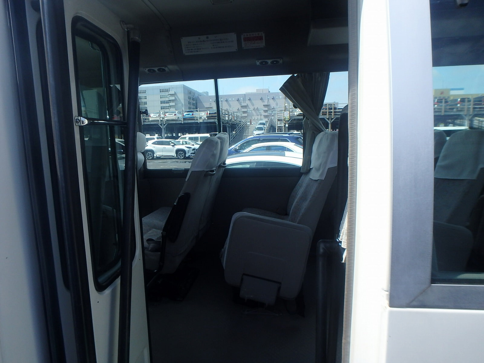 TOYOTA COASTER 2004 LX