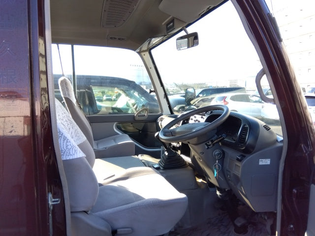 TOYOTA COASTER-LX-2004