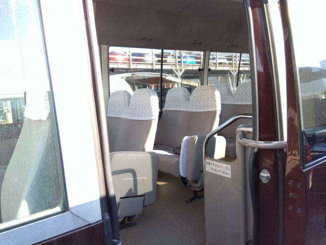 TOYOTA COASTER-LX-2004