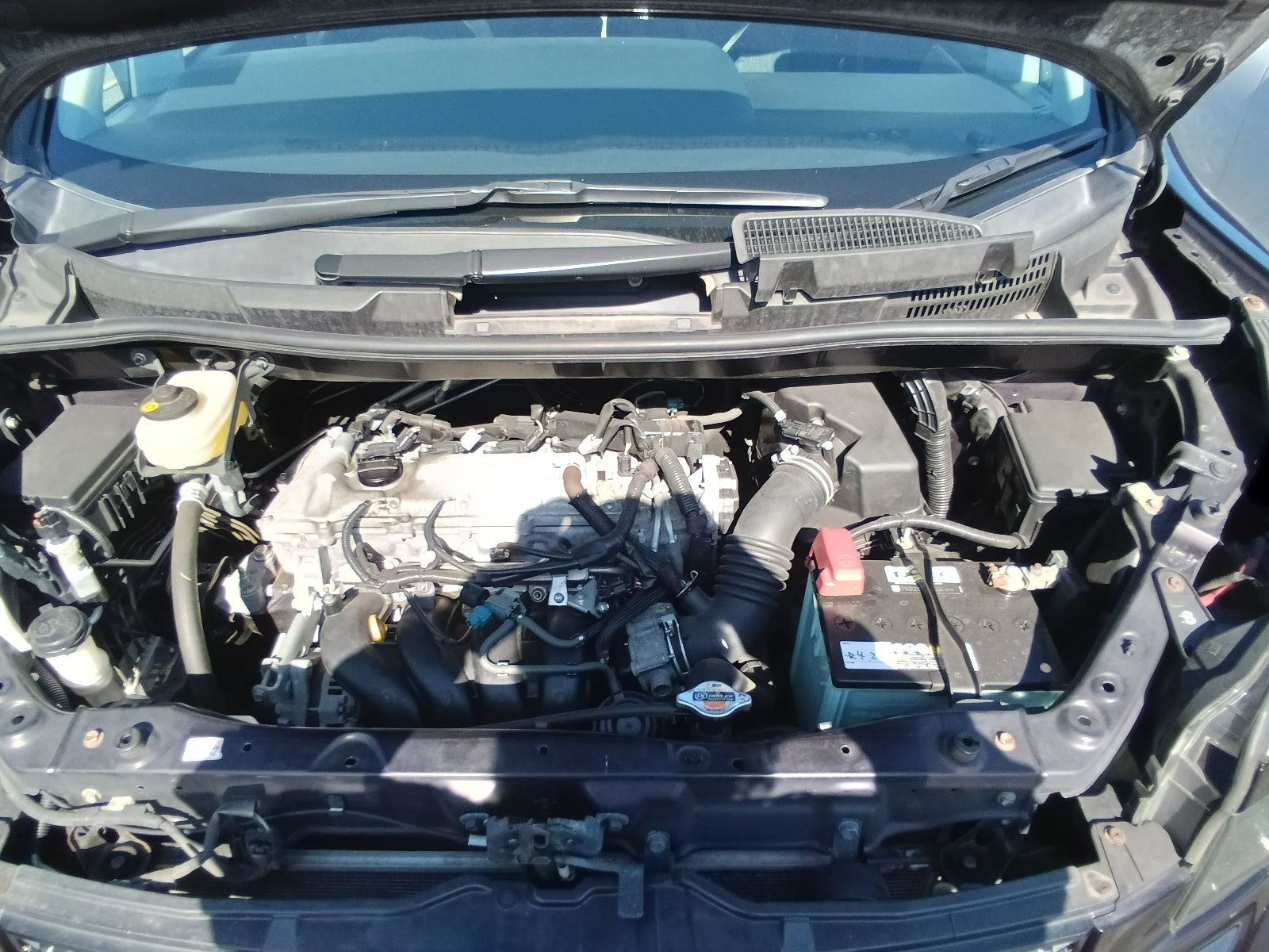 TOYOTA VOXY-ZS EDITON- 2010