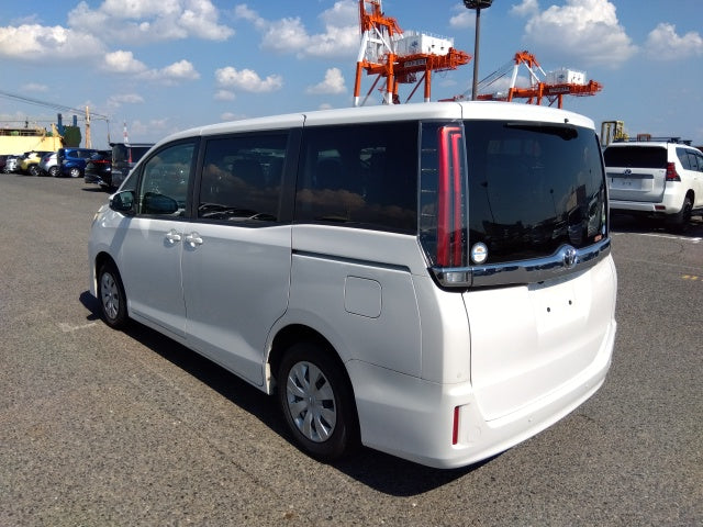 TOYOTA NOAH- X -2019