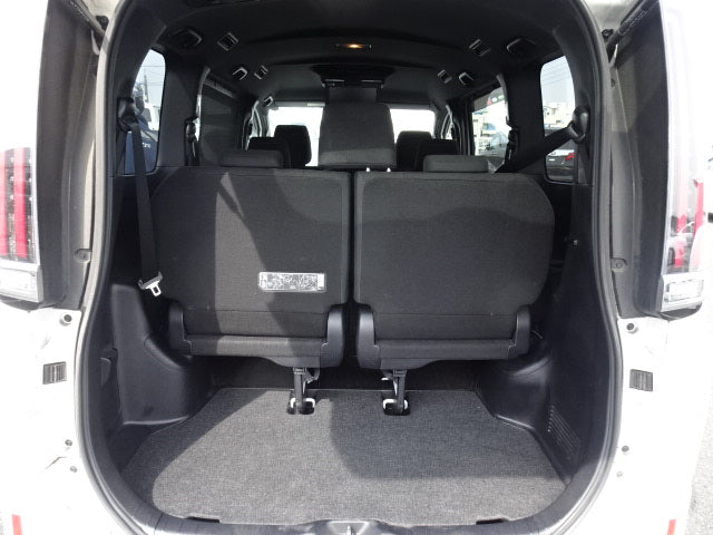 TOYOTA ESQUIRE 2019 GI